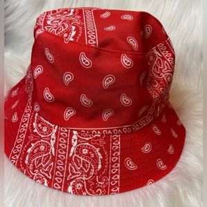 Red paisley reversible bucket hat.